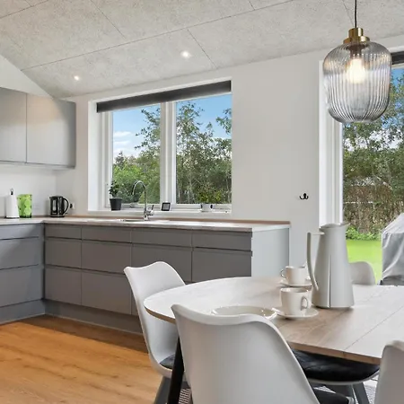 Awesome In With Kitchen