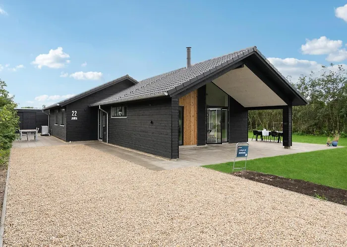 Дом отдыха Awesome In With Kitchen Tarm